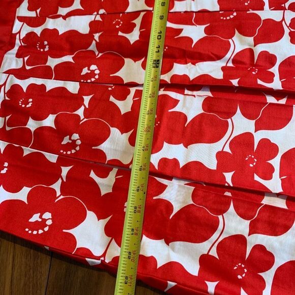 Mario Serrani skirt, red wht floral print, box pleat swing style, EUC ,Italian - Picture 3 of 16